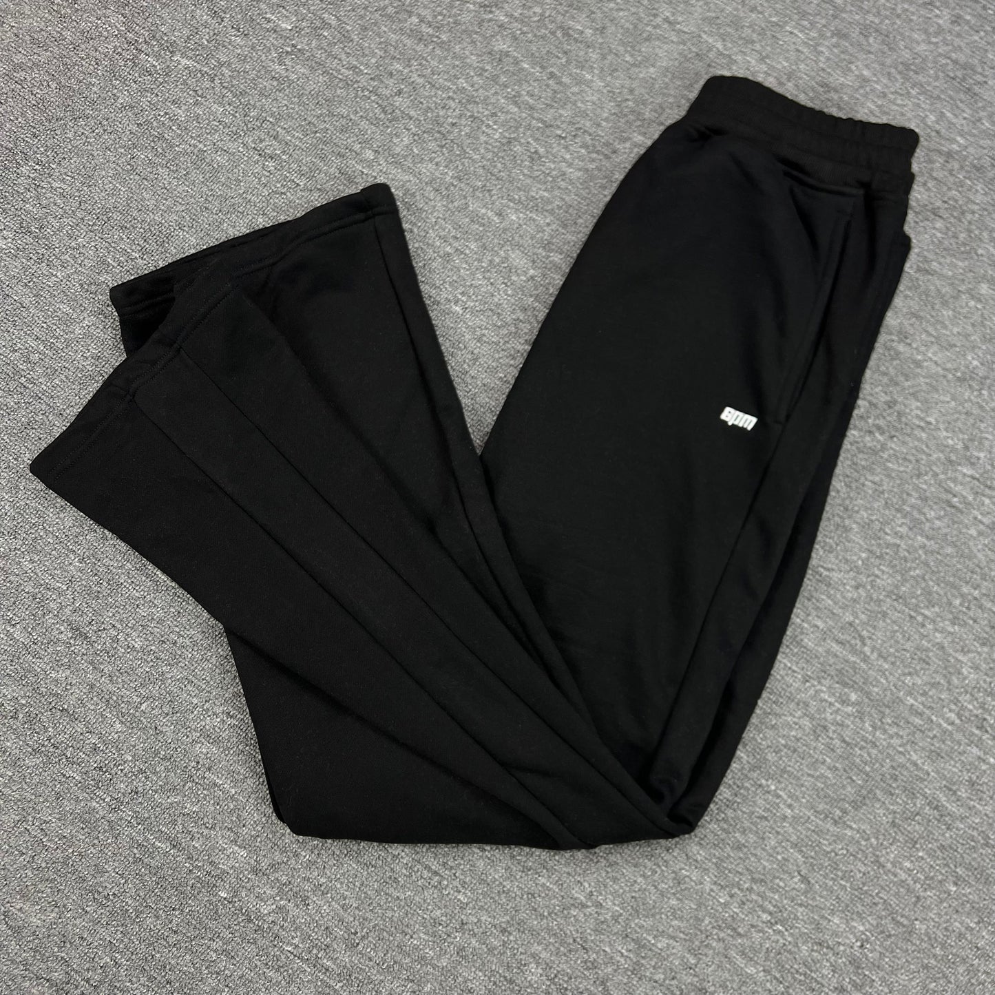6PM-BASIC-BLACK-TRACKSUIT