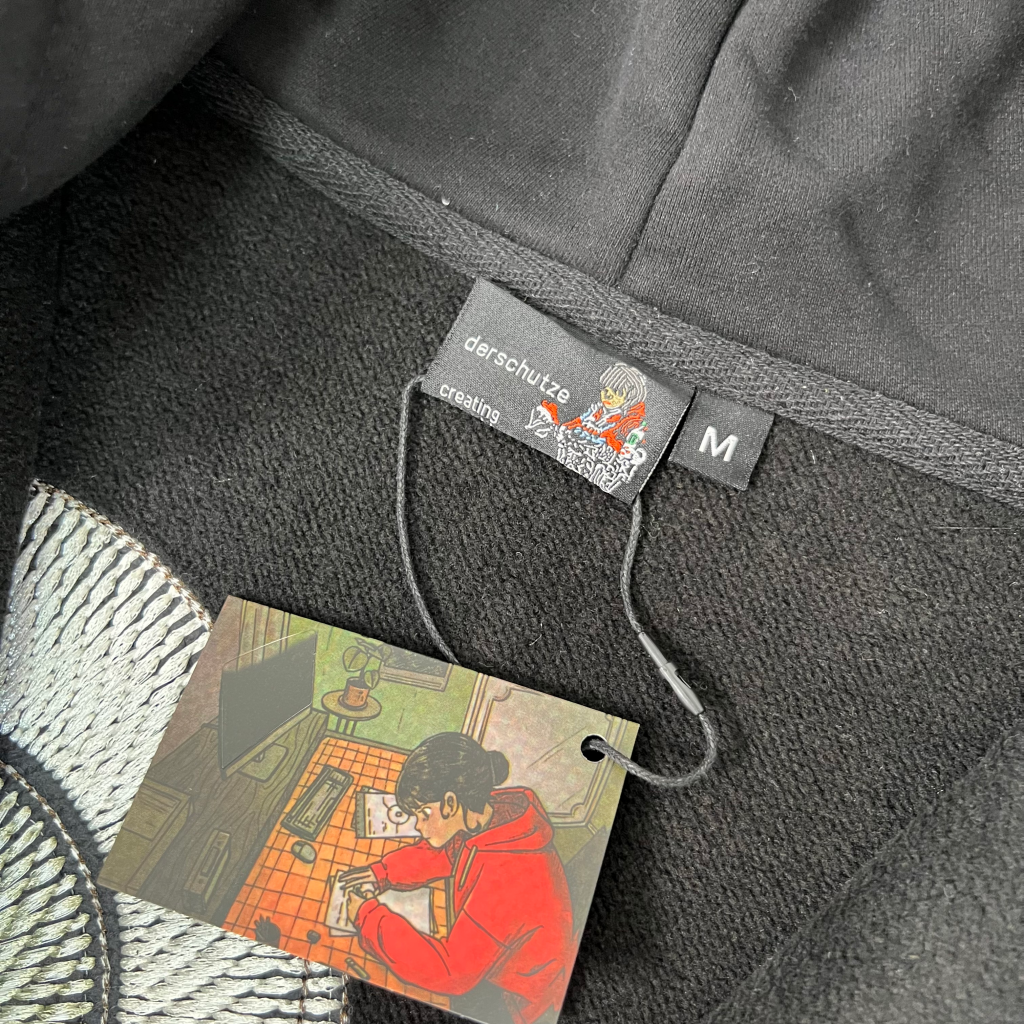 DERSCHUTZE-AWAKENING-ZIP-HOODIE
