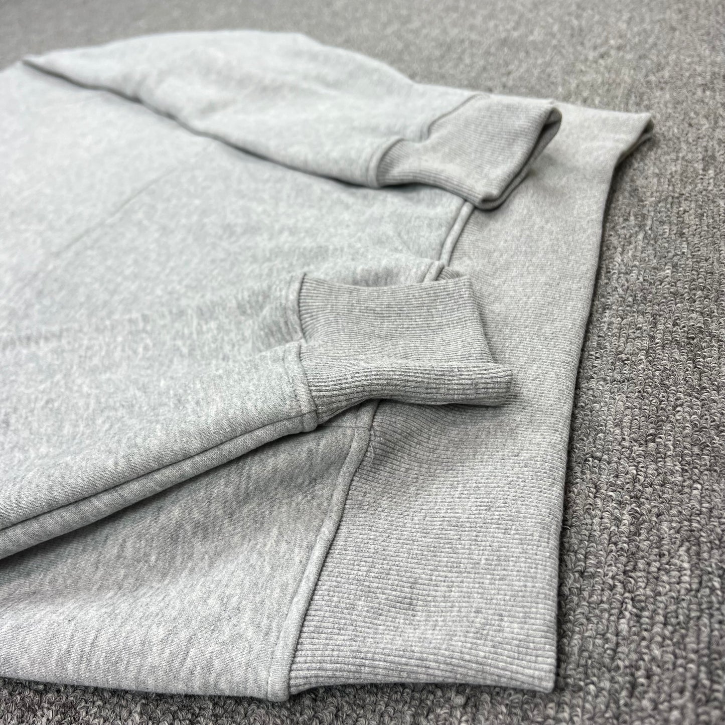 6PM-BASIC-GREY-TRACKSUIT
