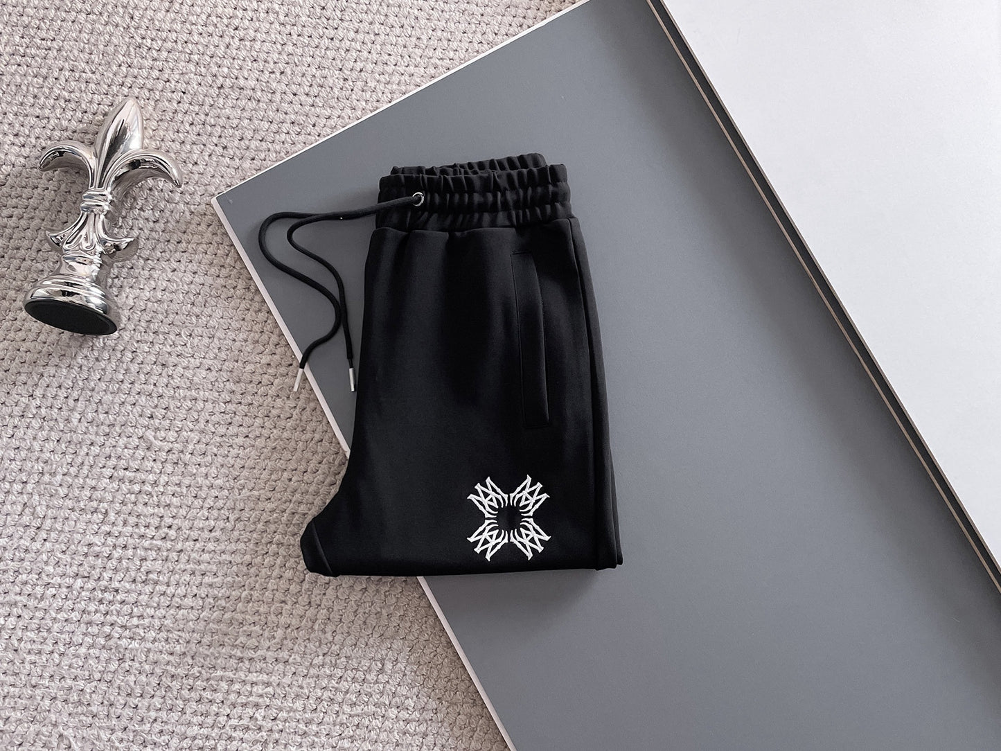 AMIRI-BLACK-TRACKSUIT-PANTS