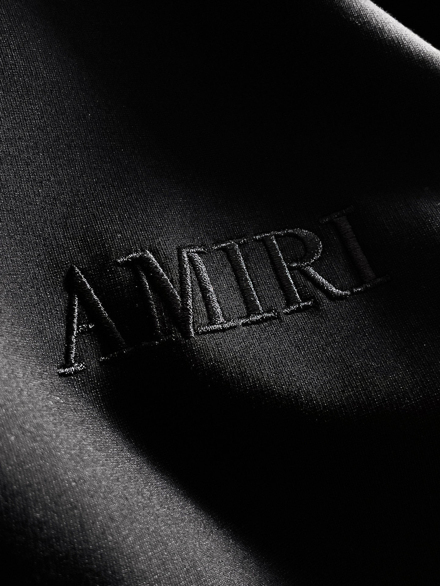 AMIRI-BASIC-LOGO-BLACK-TRACKSUIT