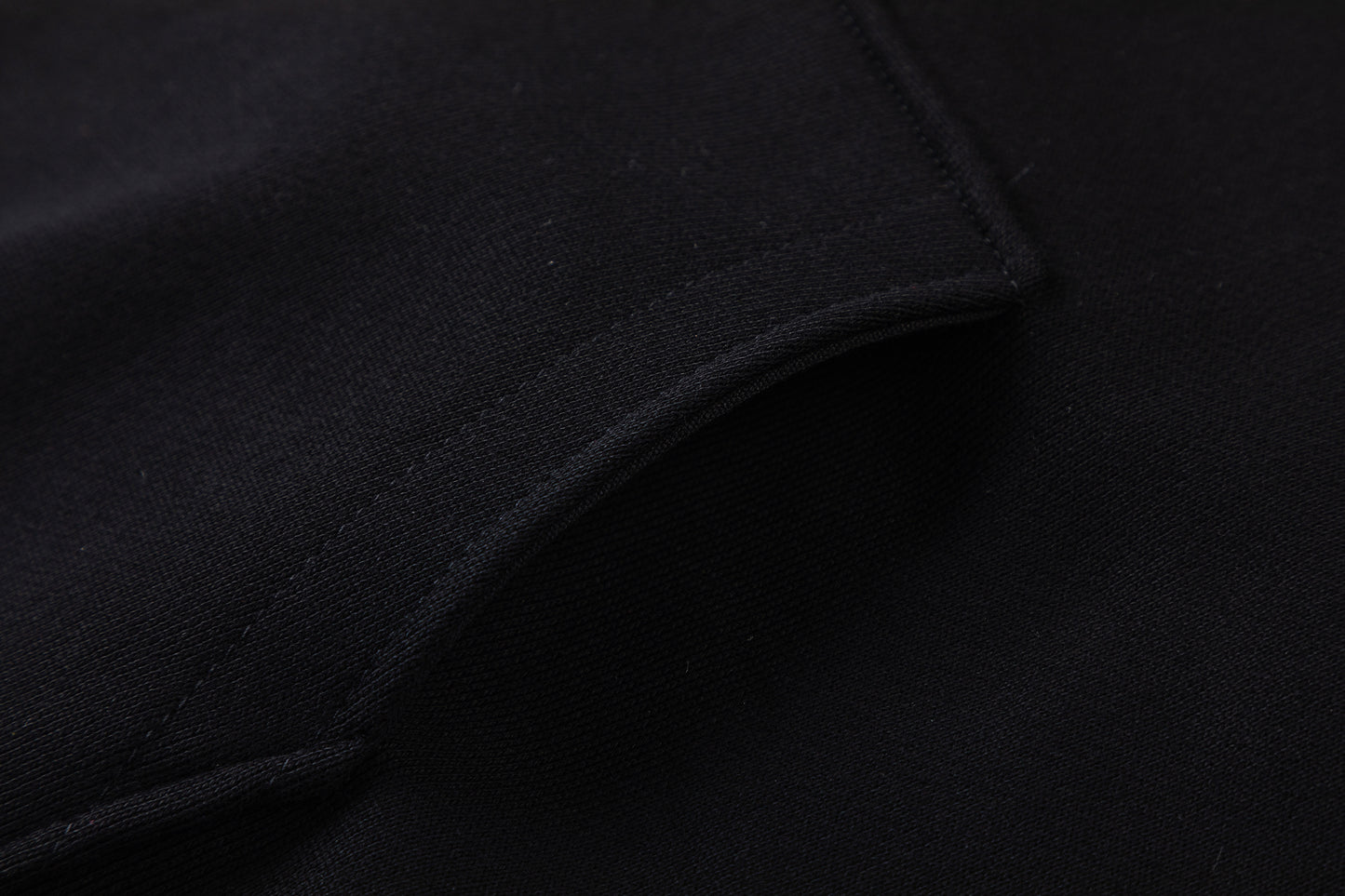 AMIRI-DIAMONDS-LOGO-HOODIE
