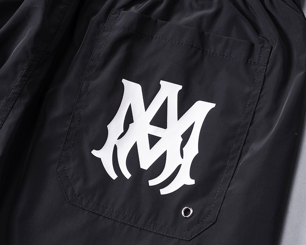AMIRI-LOGO-STAR-SHORT