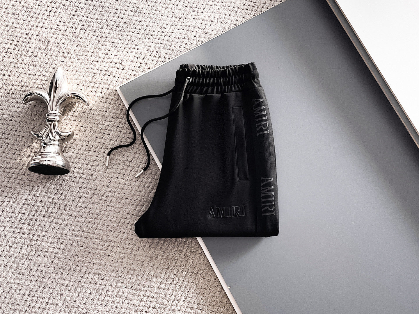 AMIRI-BASIC-LOGO-BLACK-TRACKSUIT