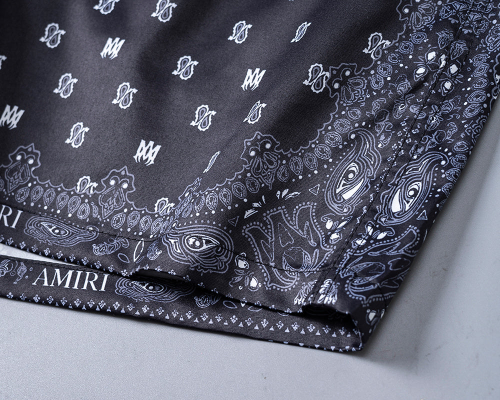 AMIRI-BLACK-N-WHITE-SHORT