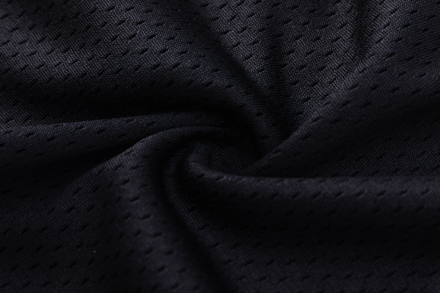 EE-BASIC-LOGO-SHORTS