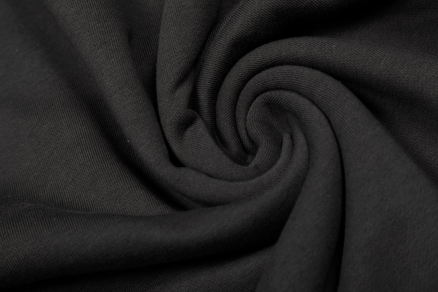 6PM-BASIC-LOW-BLACK-TRACKSUIT