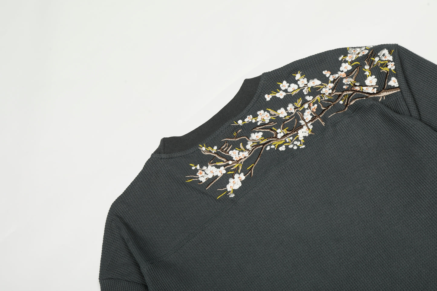 DERSCHUTZE-WAFFLE-SWEATER