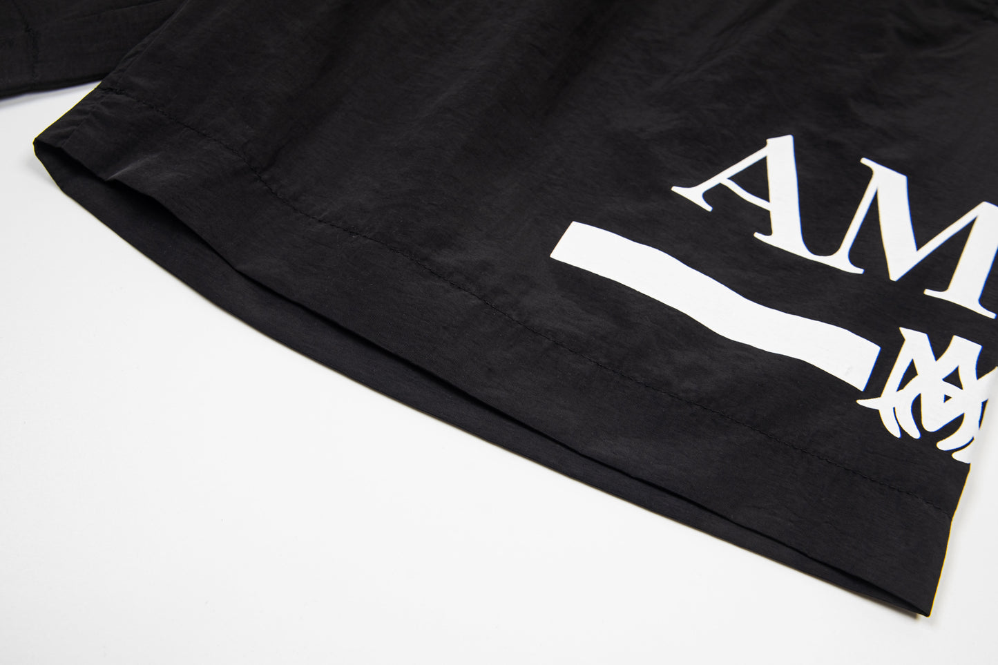 AMIRI-BASIC-SHORT