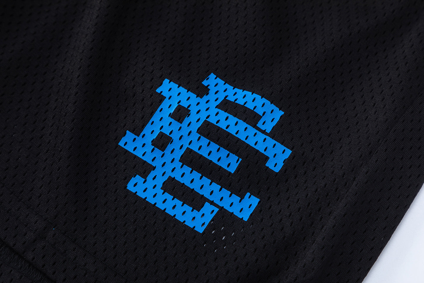 EE-NFL-BUFFALO-BILLS-SHORTS