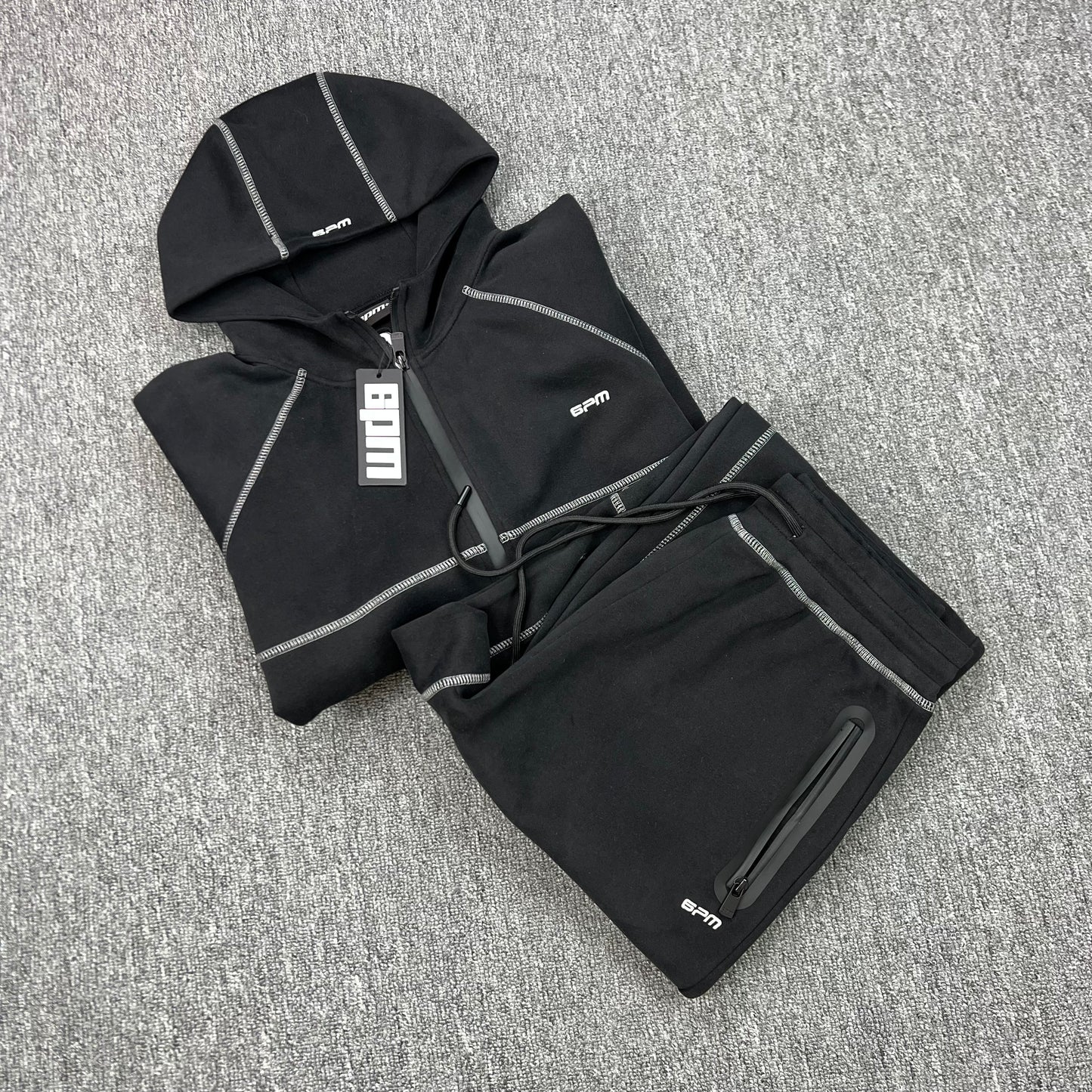 6PM-ZIP-BLACK-PERFORMANCE-TRACKSUIT
