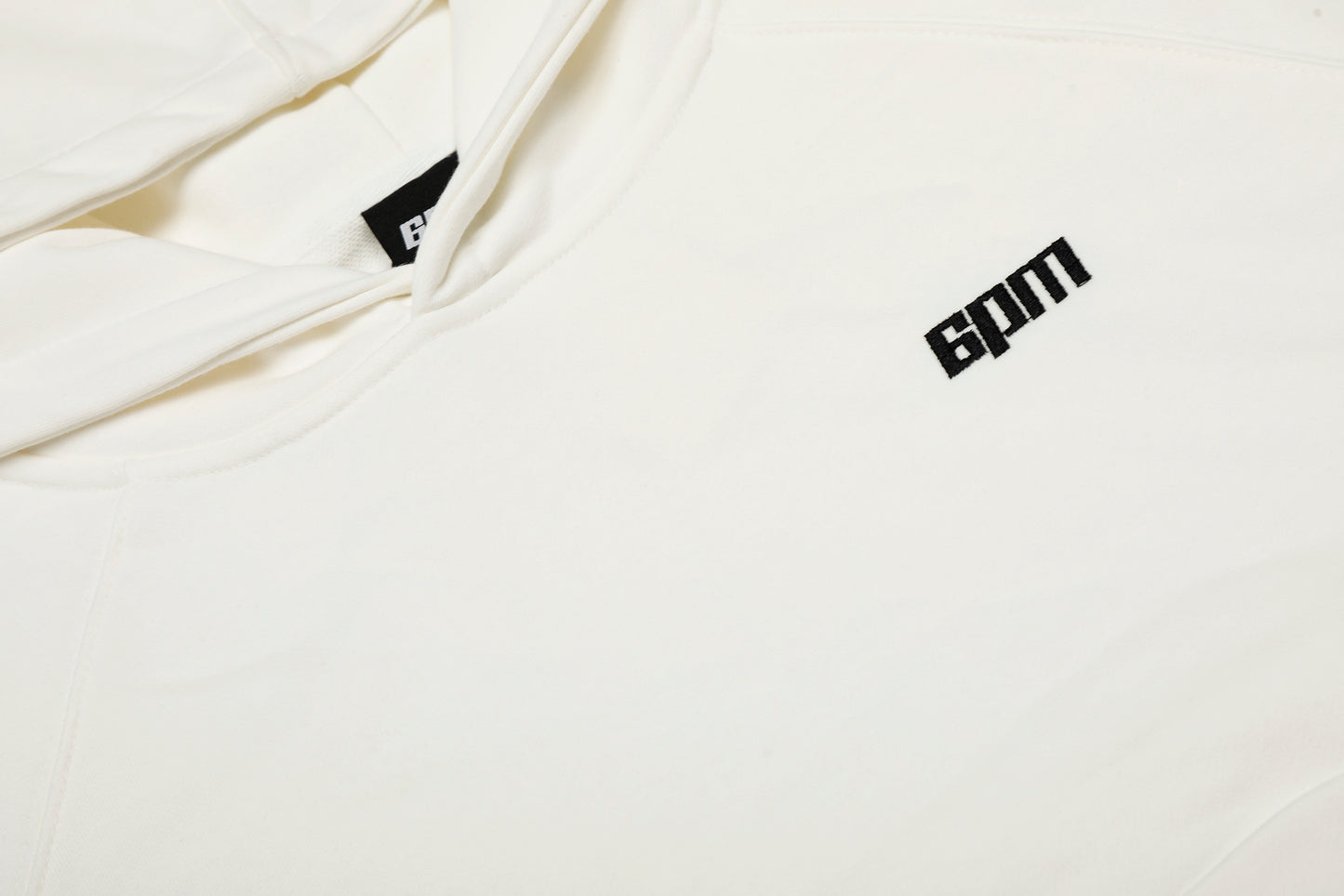 6PM-BASIC-WHITE-TRACKSUIT