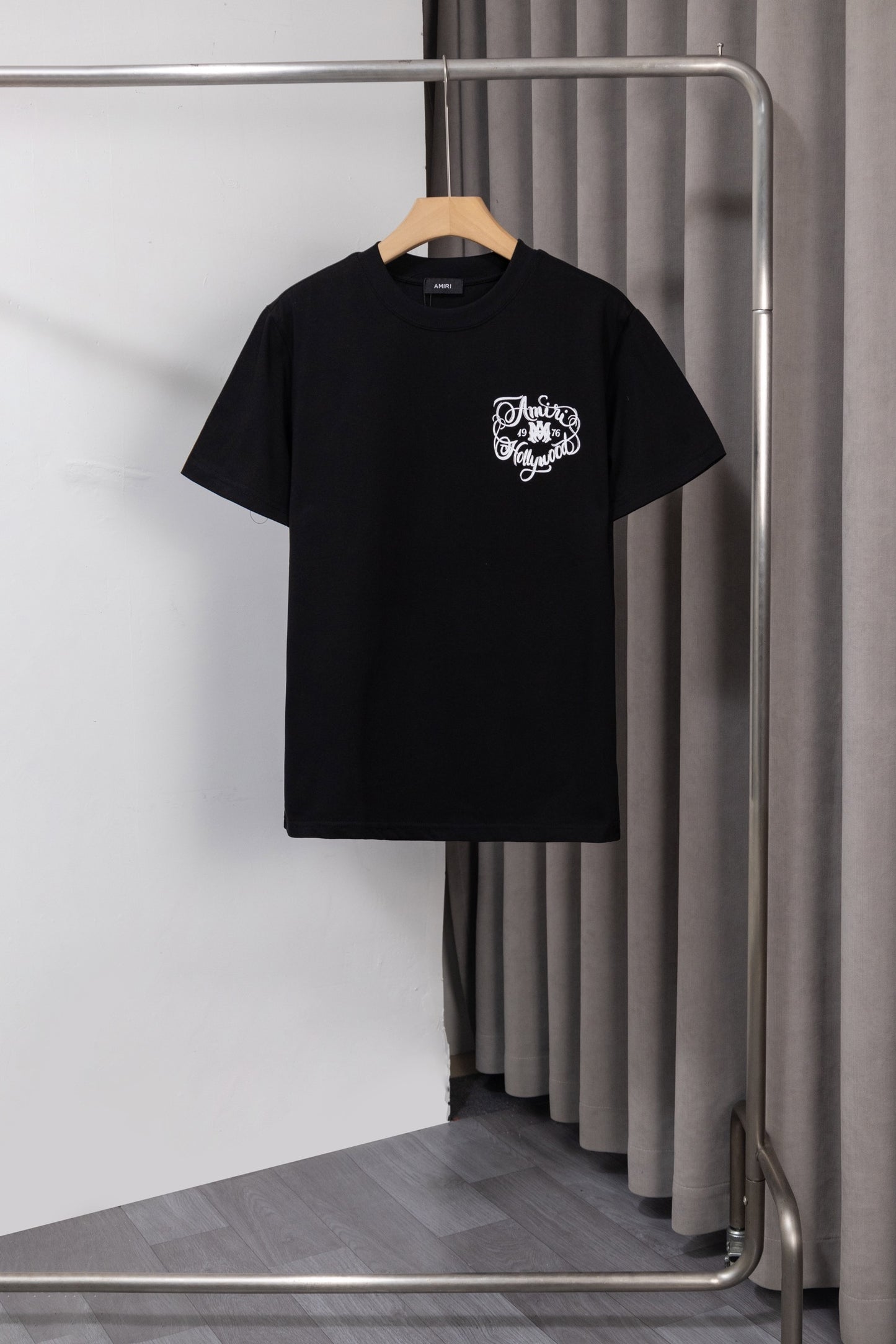 AMIRI-BLACK-HOLLYWOOD-1976-T-SHIRT