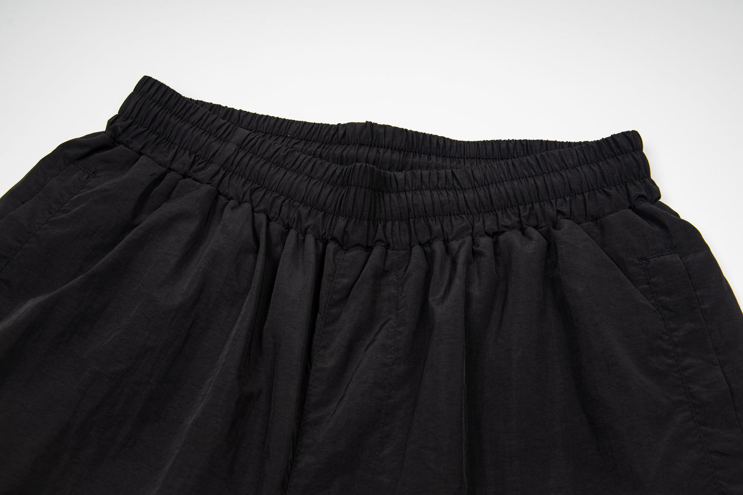 AMIRI-BASIC-SHORT