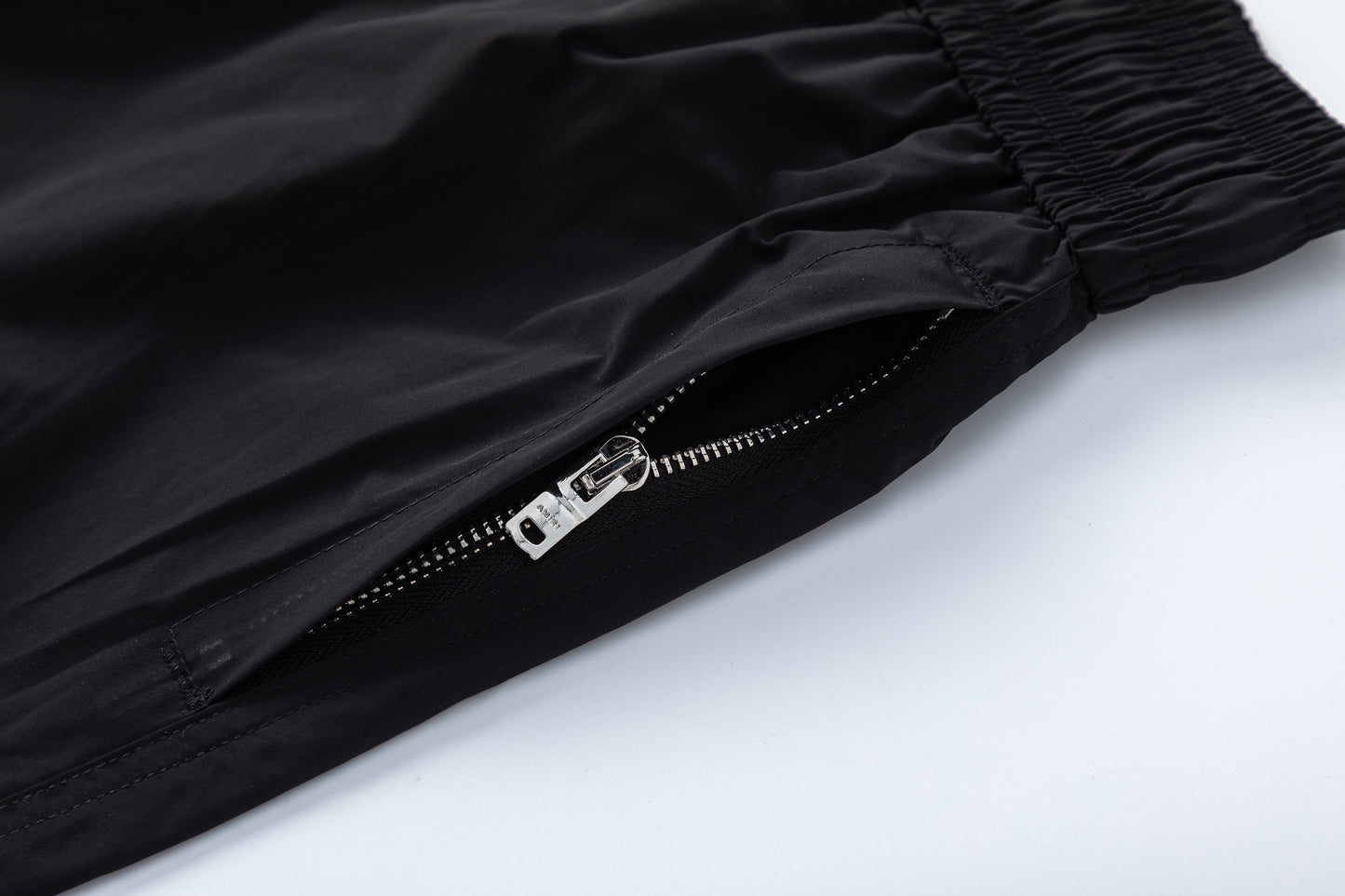 AMIRI-HOLLYWOOD-SHORTS