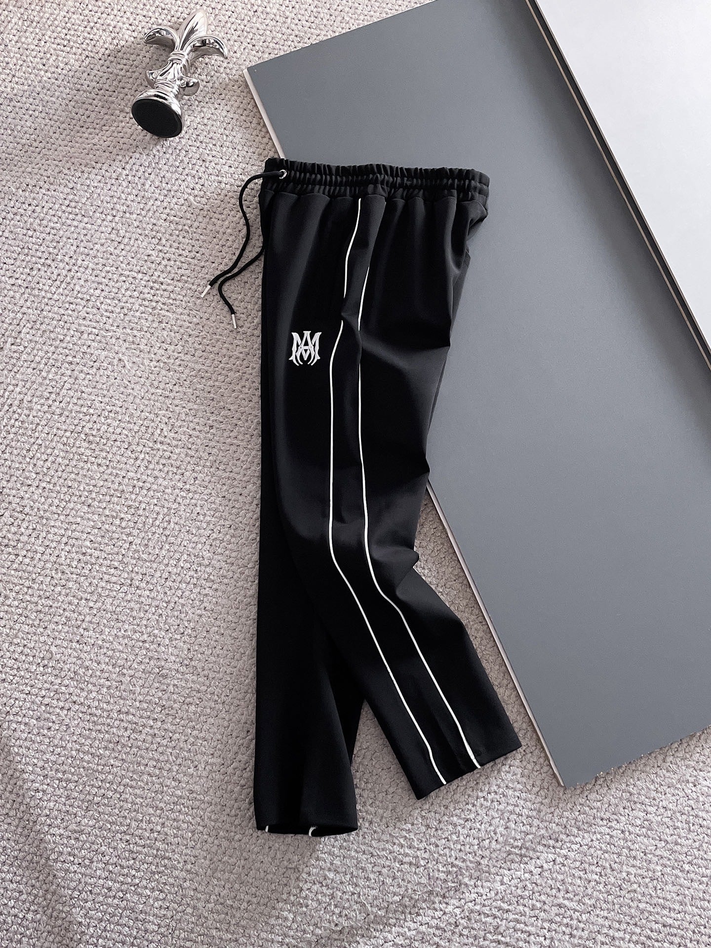 AMIRI-LOGO-M-TRACKSUIT