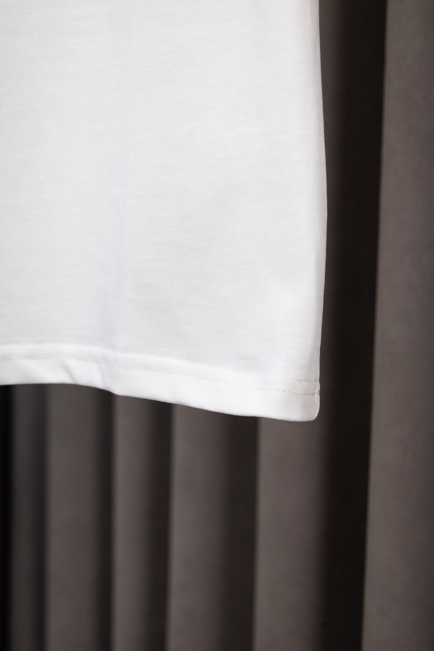 AMIRI-WHITE-HOLLYWOOD-1976-T-SHIRT
