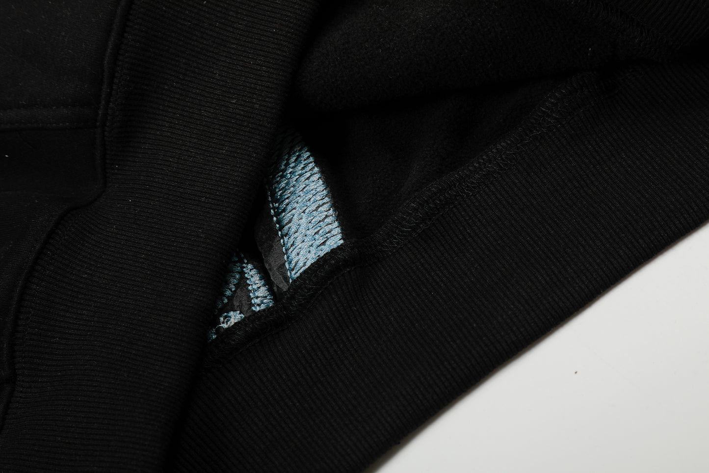 DERSCHUTZE-AWAKENING-ZIP-HOODIE