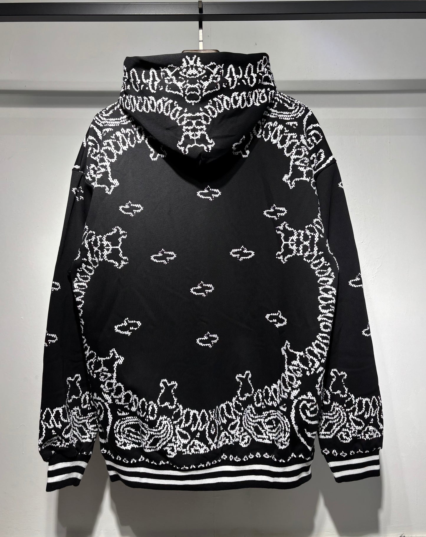 AMIRI-BLCK-N-WHTE-HOODIE