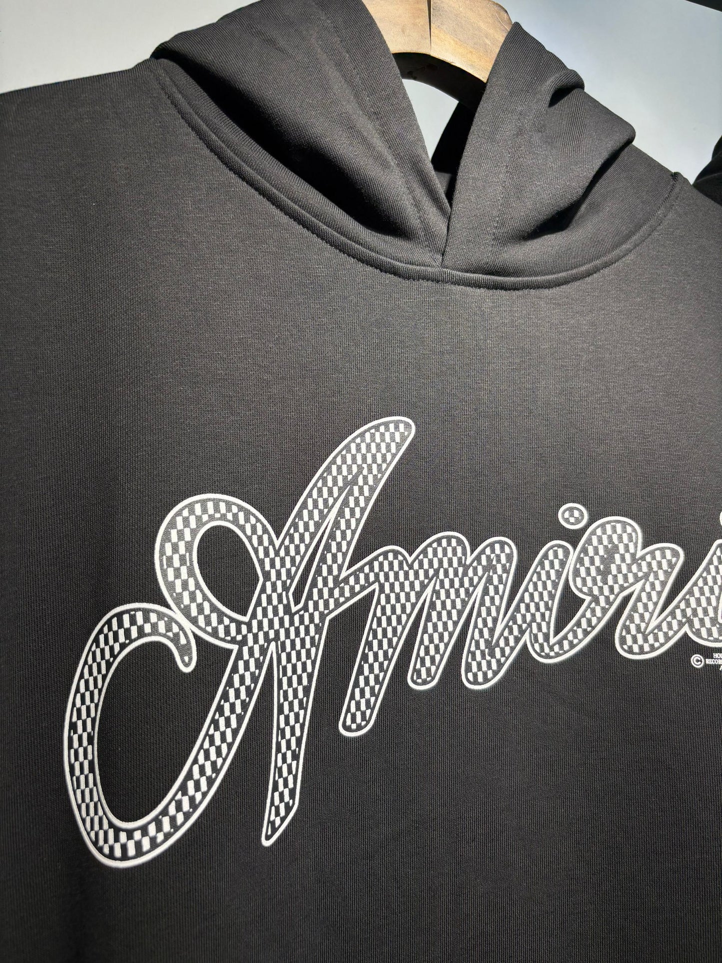 AMIRI-ITALICS-LOGO-HOODIE