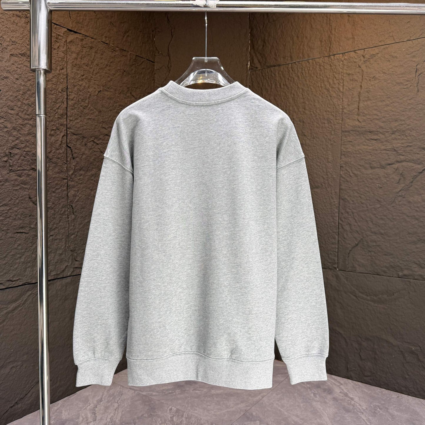 AMIRI-GREY-LOGO-LONG-SLEEVE