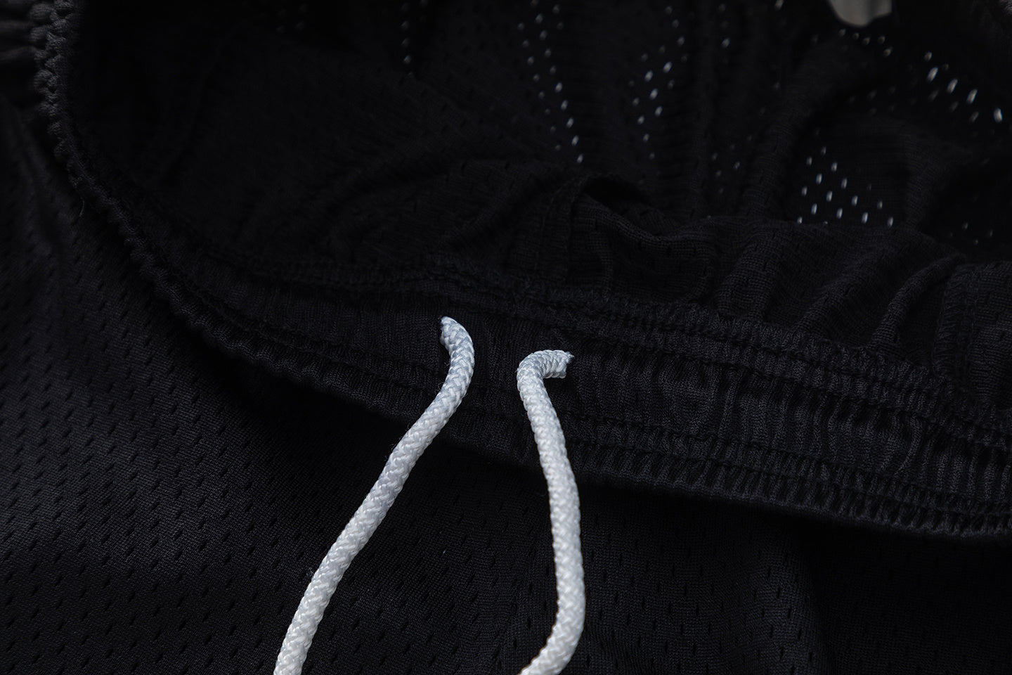 EE-NFL-KC-LOGO-SHORTS