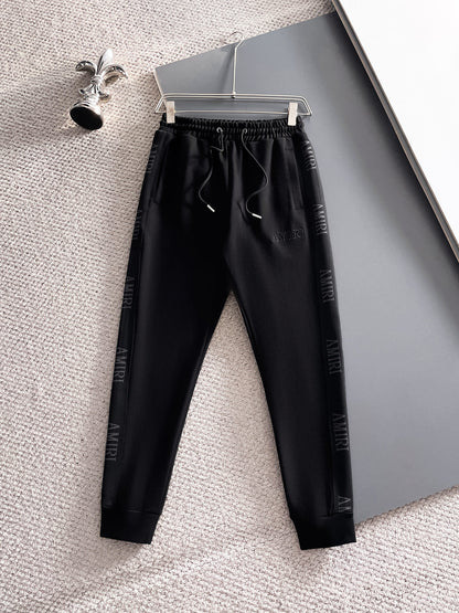 AMIRI-BASIC-LOGO-BLACK-TRACKSUIT