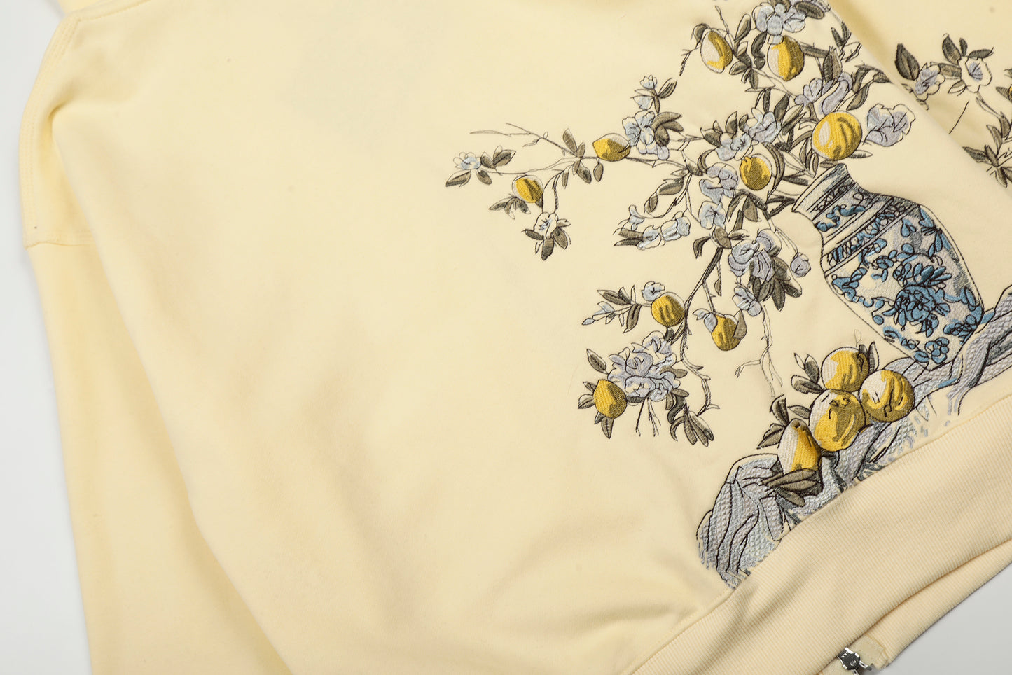 DERSCHUTZE-GARDEN-OF-EDEN-HOODIE
