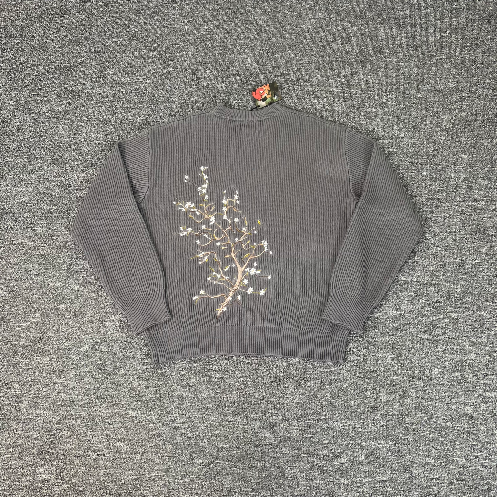 DERSCHUTZE-BLOSSM-KNIT-SWEATER