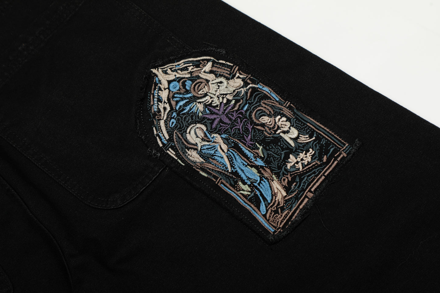 DERSCHUTZE-AWAKENING-JEANS