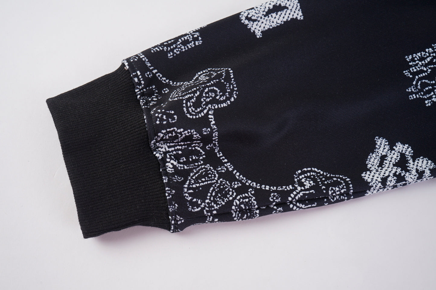 AMIRI-BLCK-N-WHTE-LONG-SLEEVE