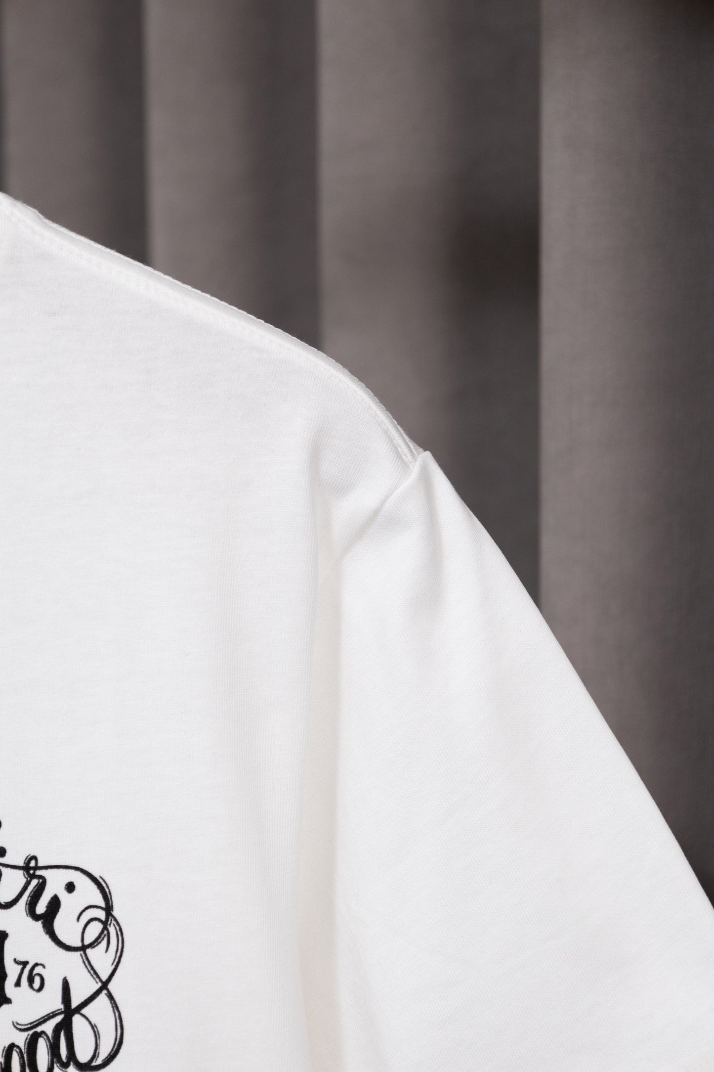 AMIRI-WHITE-HOLLYWOOD-1976-T-SHIRT