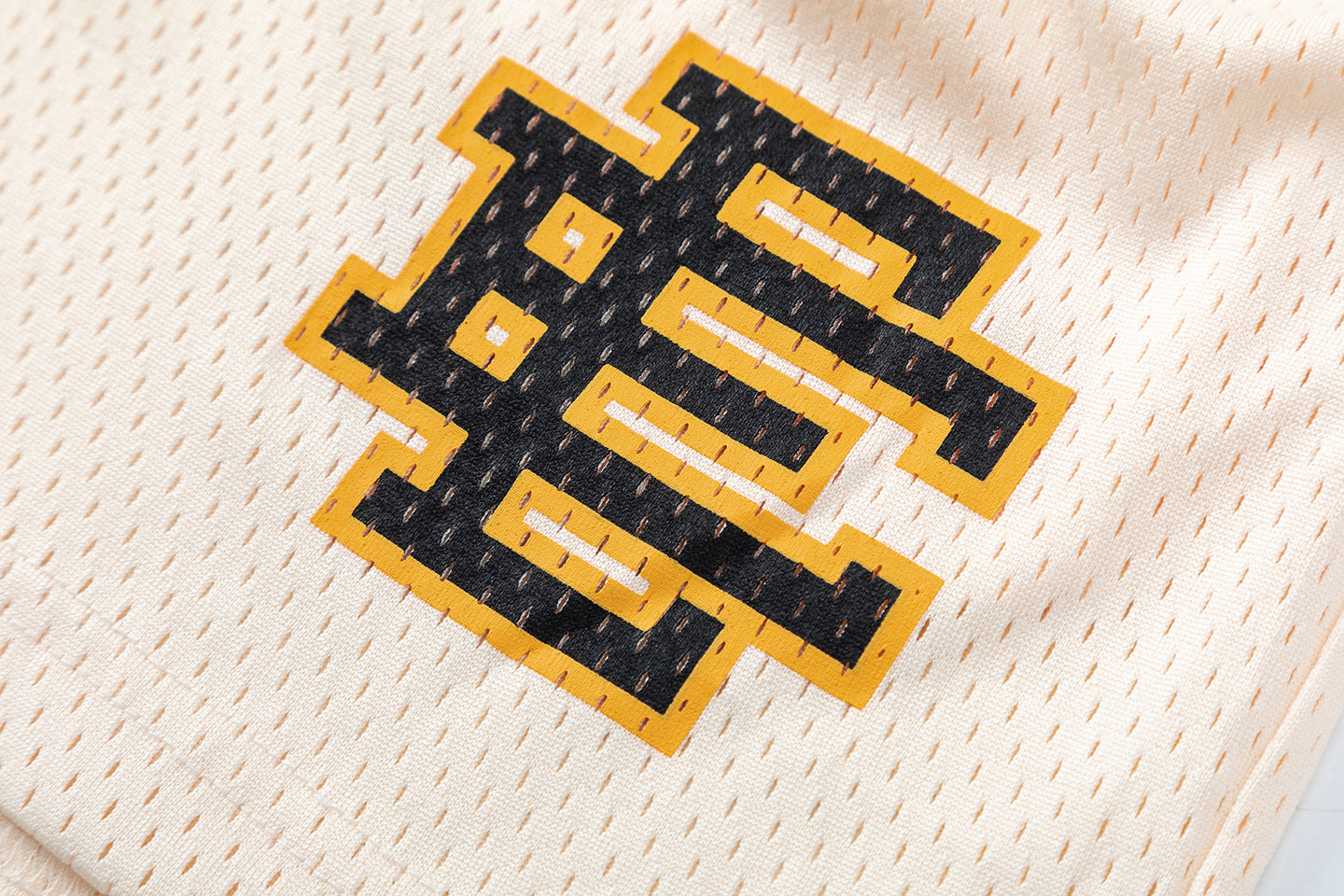 EE-BEIGE-SHORTS