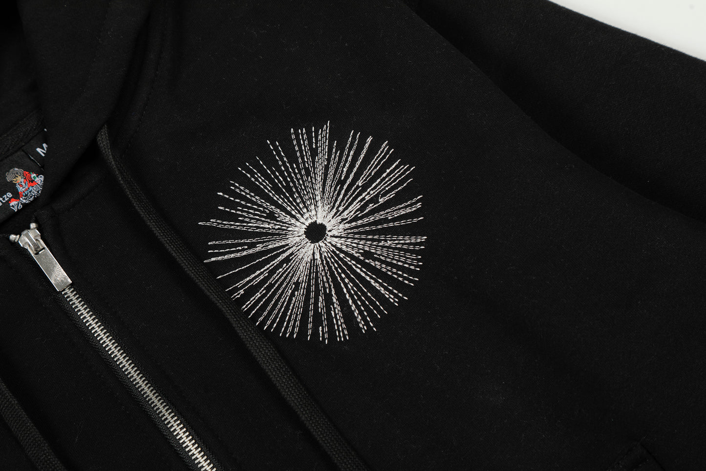 DERSCHUTZE-AWAKENING-ZIP-HOODIE
