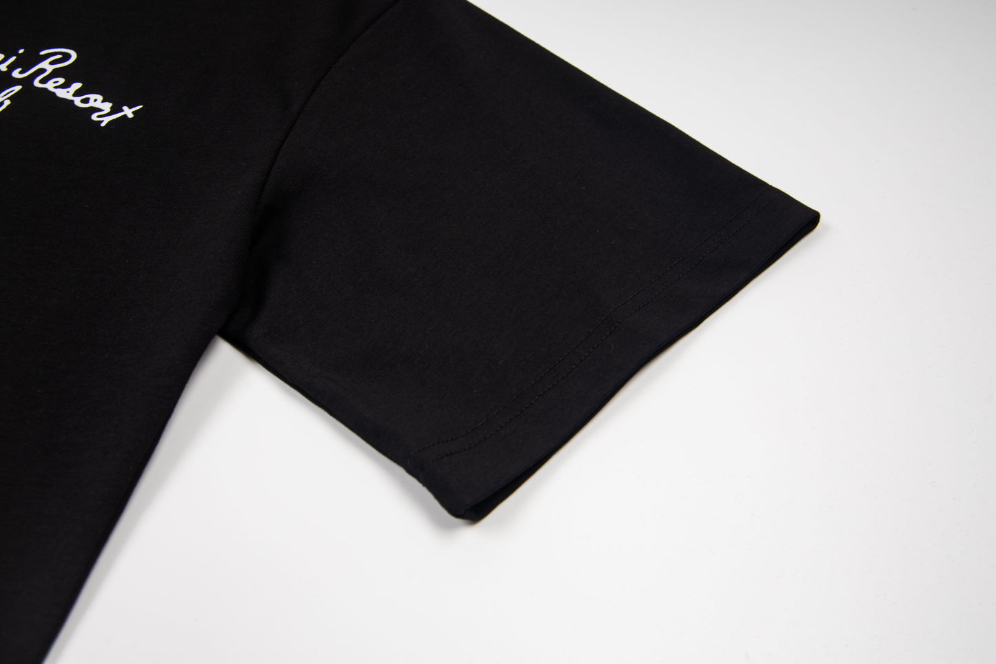 AMIRI-RESORT-CLUB-T-SHIRT