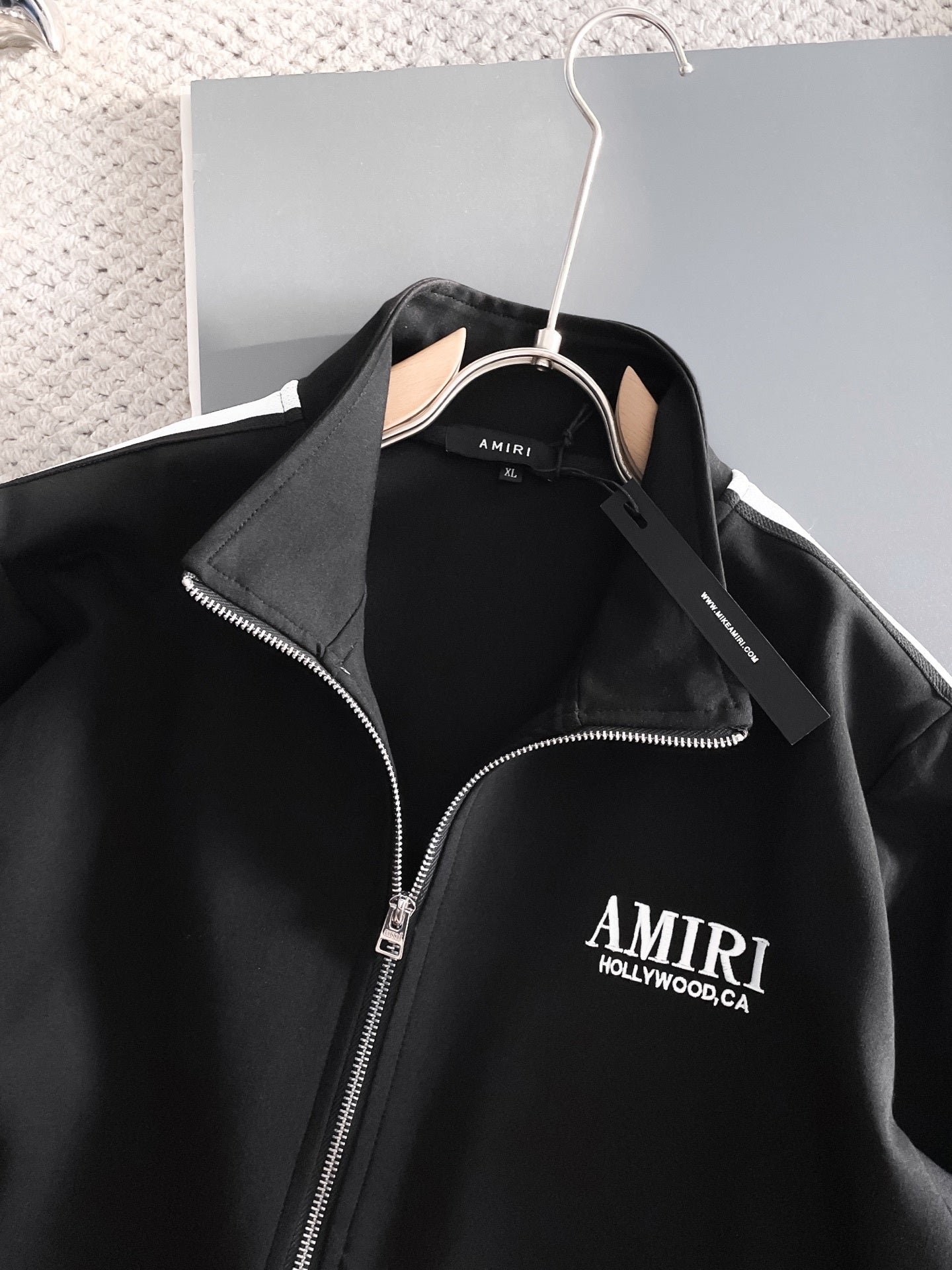 AMIRI-HOLLYWOOD-CA-TRACKSUIT