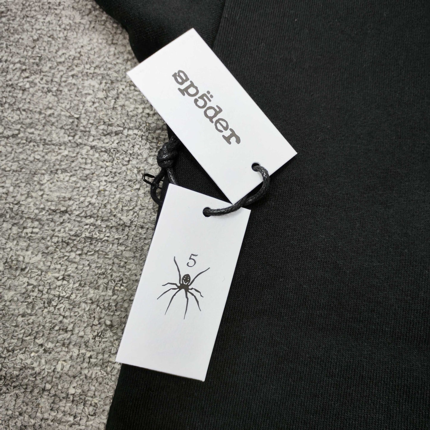 SP5DER-ANGEL-NUMBER-BLACK-HOODIE
