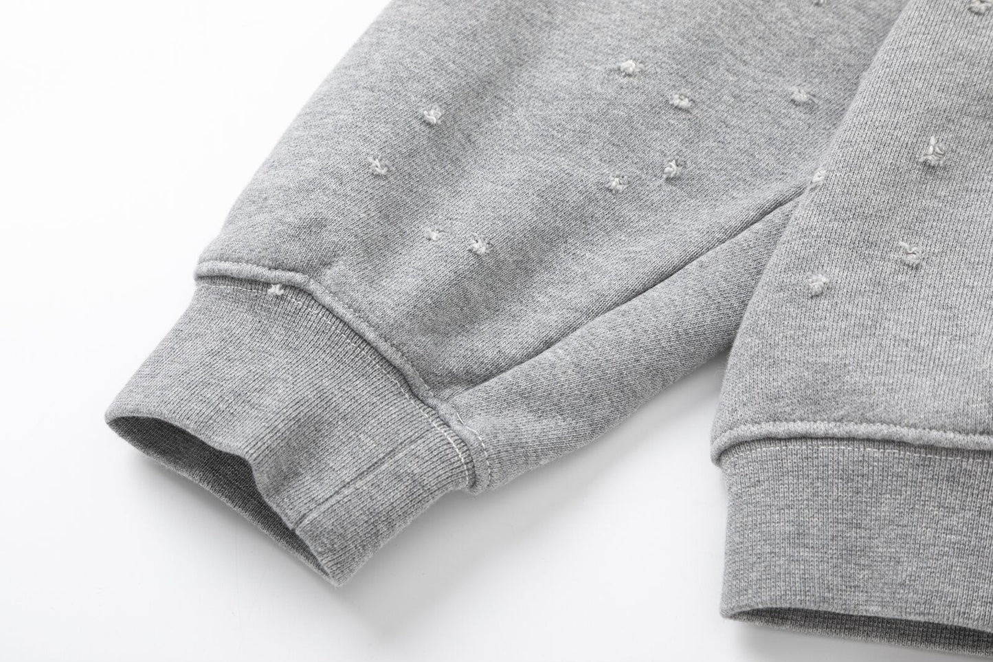 AMIRI-BASIC-LOGO-LONG-SLEEVE