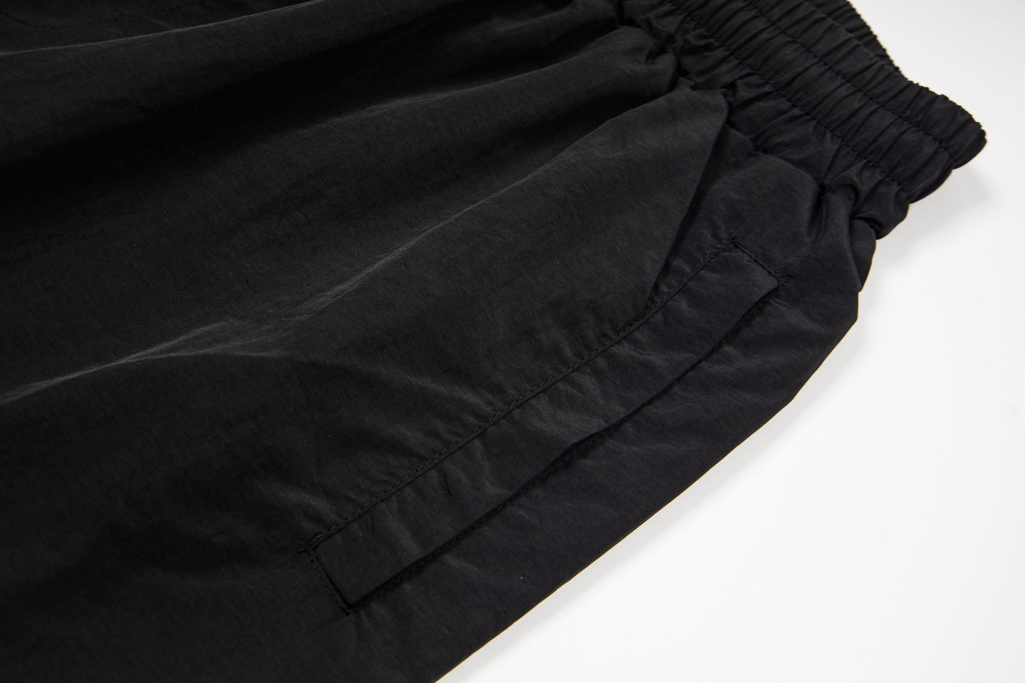 AMIRI-BASIC-SHORT
