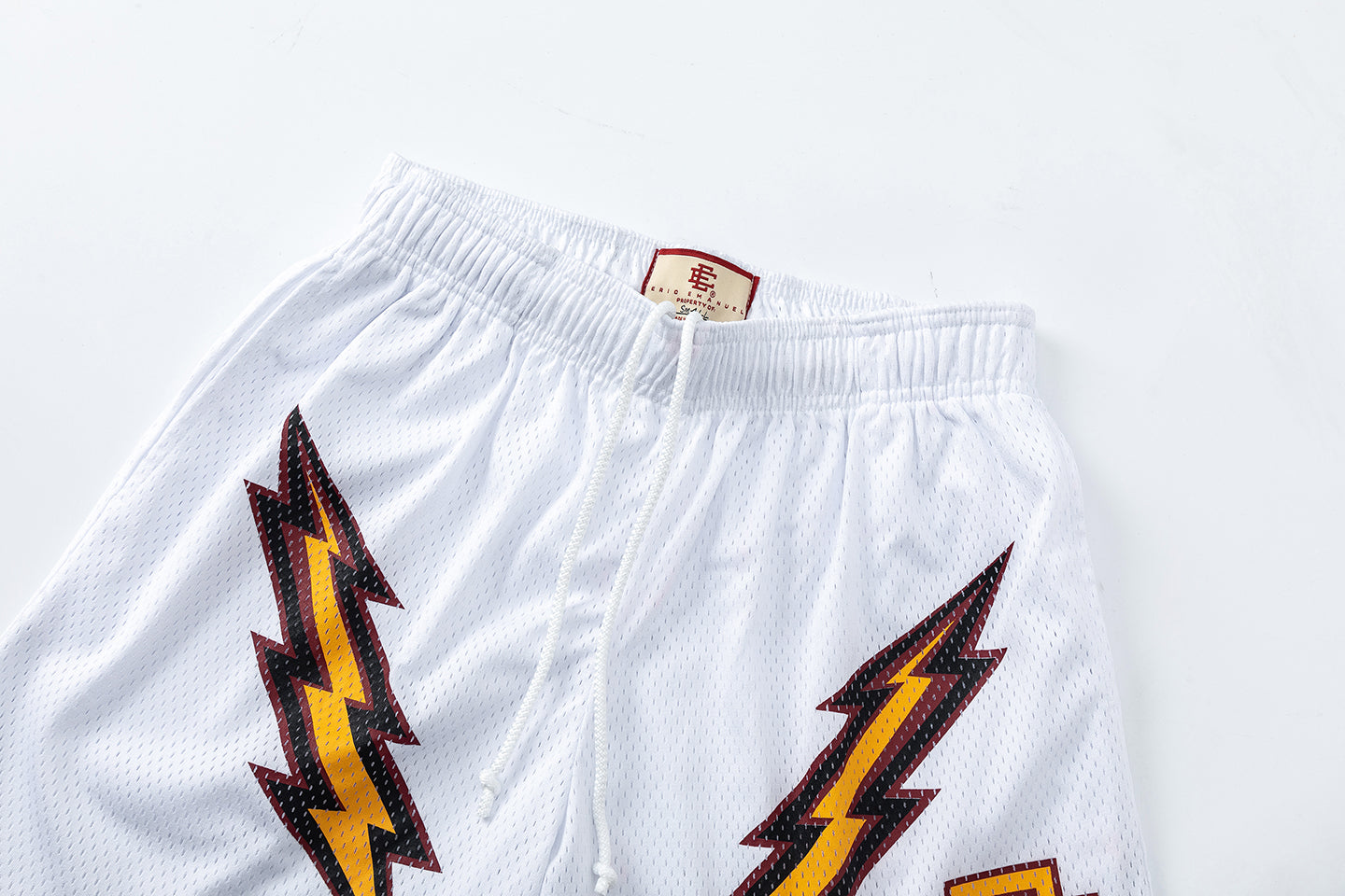 EE-LIGHTNING-SHORTS