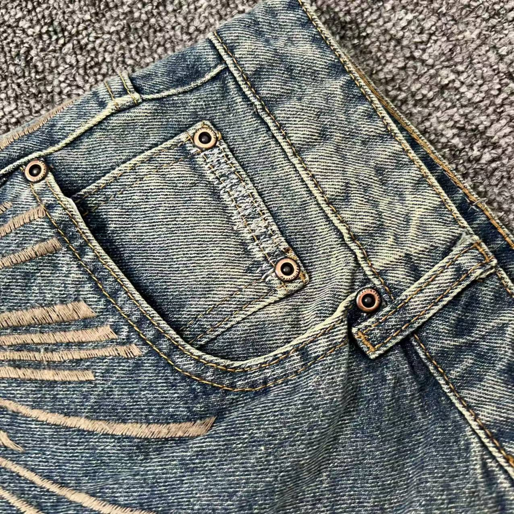 DERSCHUTZE-AWAKENING-V2-JEANS