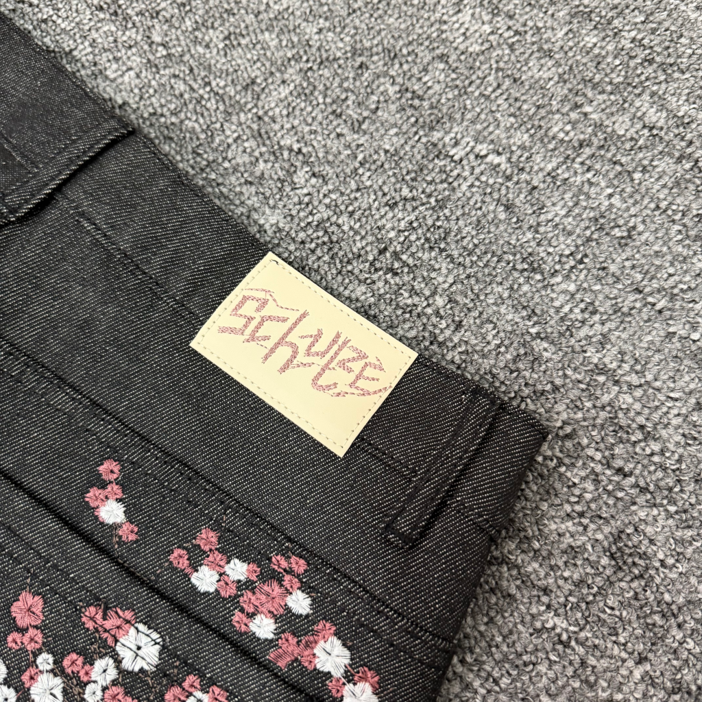 DERSCHUTZE-BLOSSOM-V2-JEANS
